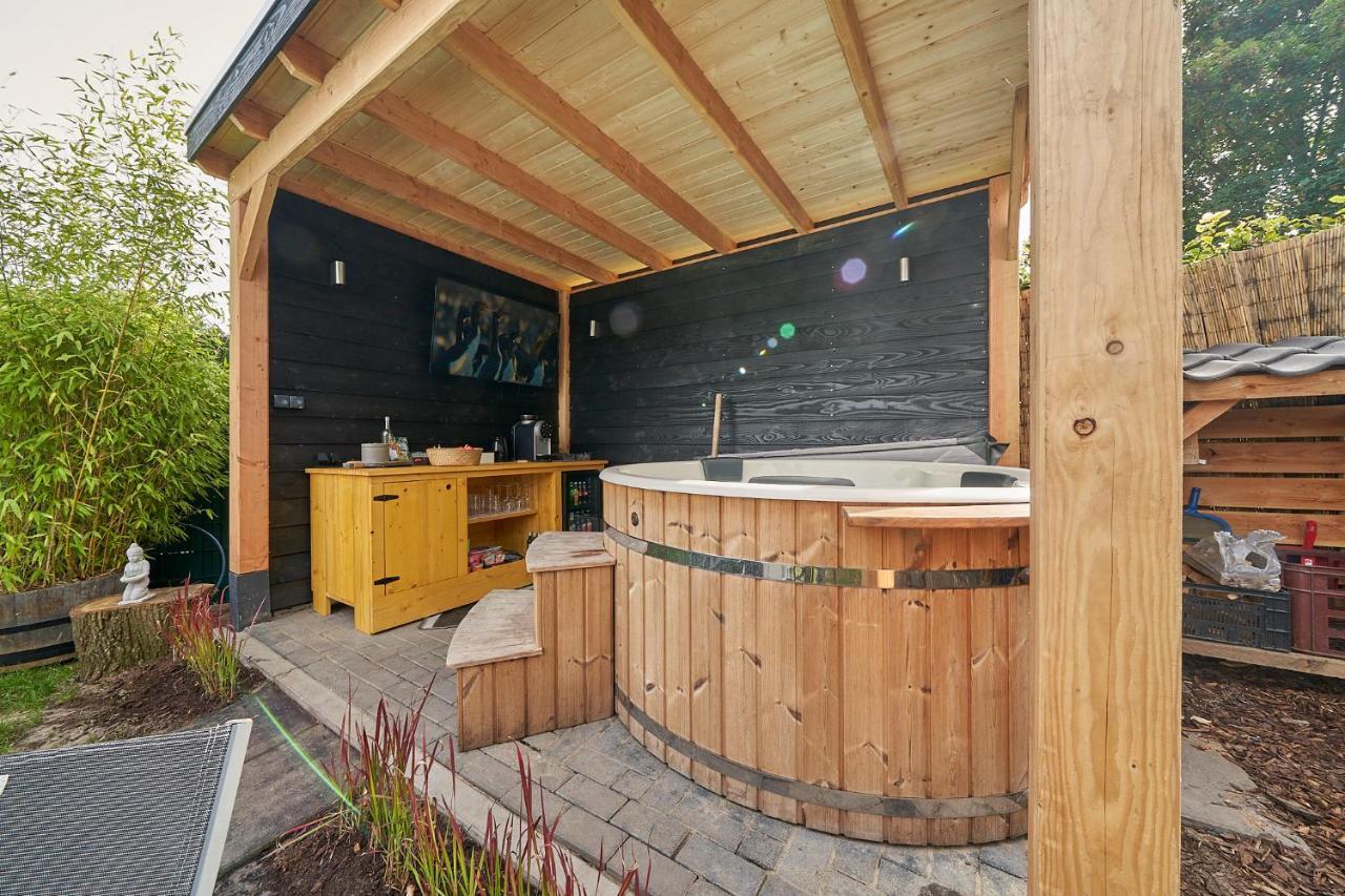 B B Huize Hooijer Bed and Breakfast Beekbergen Eksteriør billede
